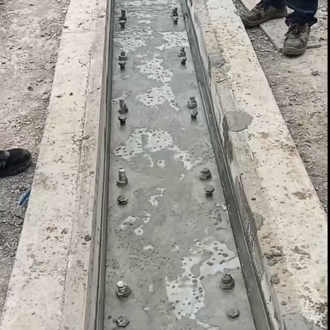洪山环氧树脂轨道胶泥是什么？用在哪里？